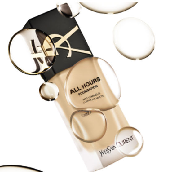 YvesSaintLaurent／ALLHOURSFOUNDATION LC4