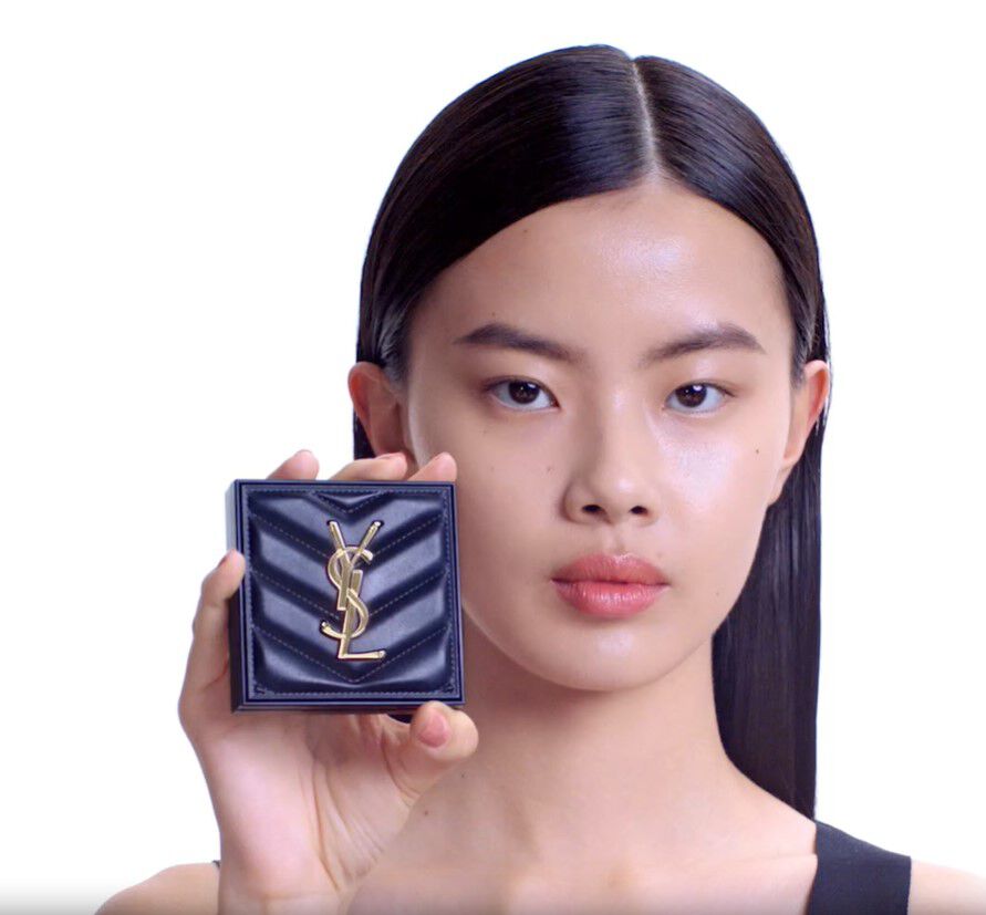 Discover the new YSL Beauty All Hours Hyper Finish powder