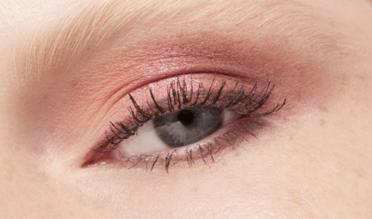 Dress your bold gaze with YSL Beauty s daring eye shadow collection