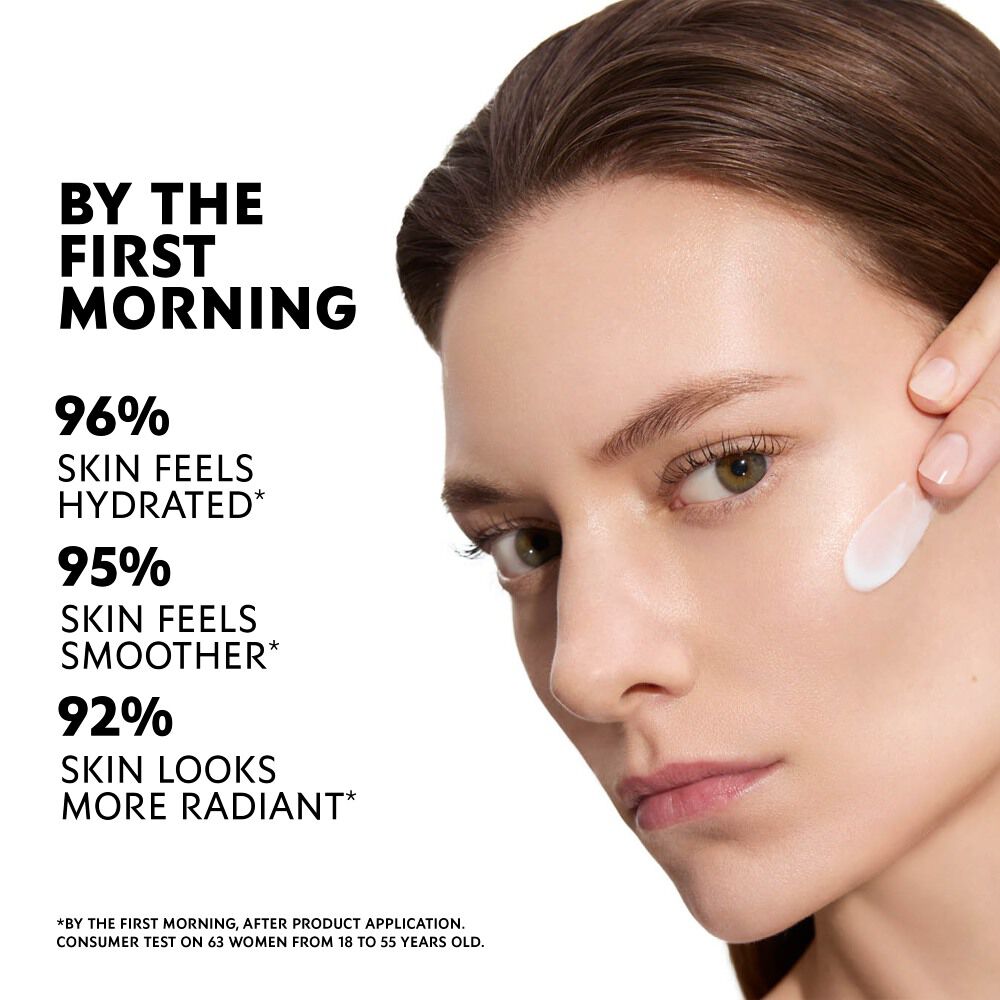 Marije, YSL Beauty model, with fair skin, applying Pure Shots Youth Reload Cream, highlighting hydration claims.