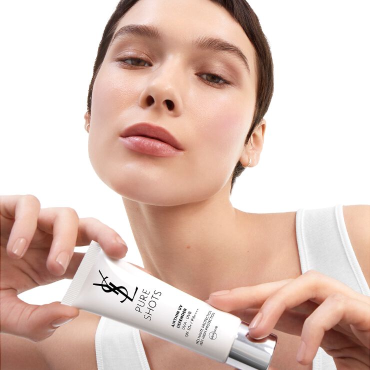 AIRTHIN UV DEFENDER SPF 50+