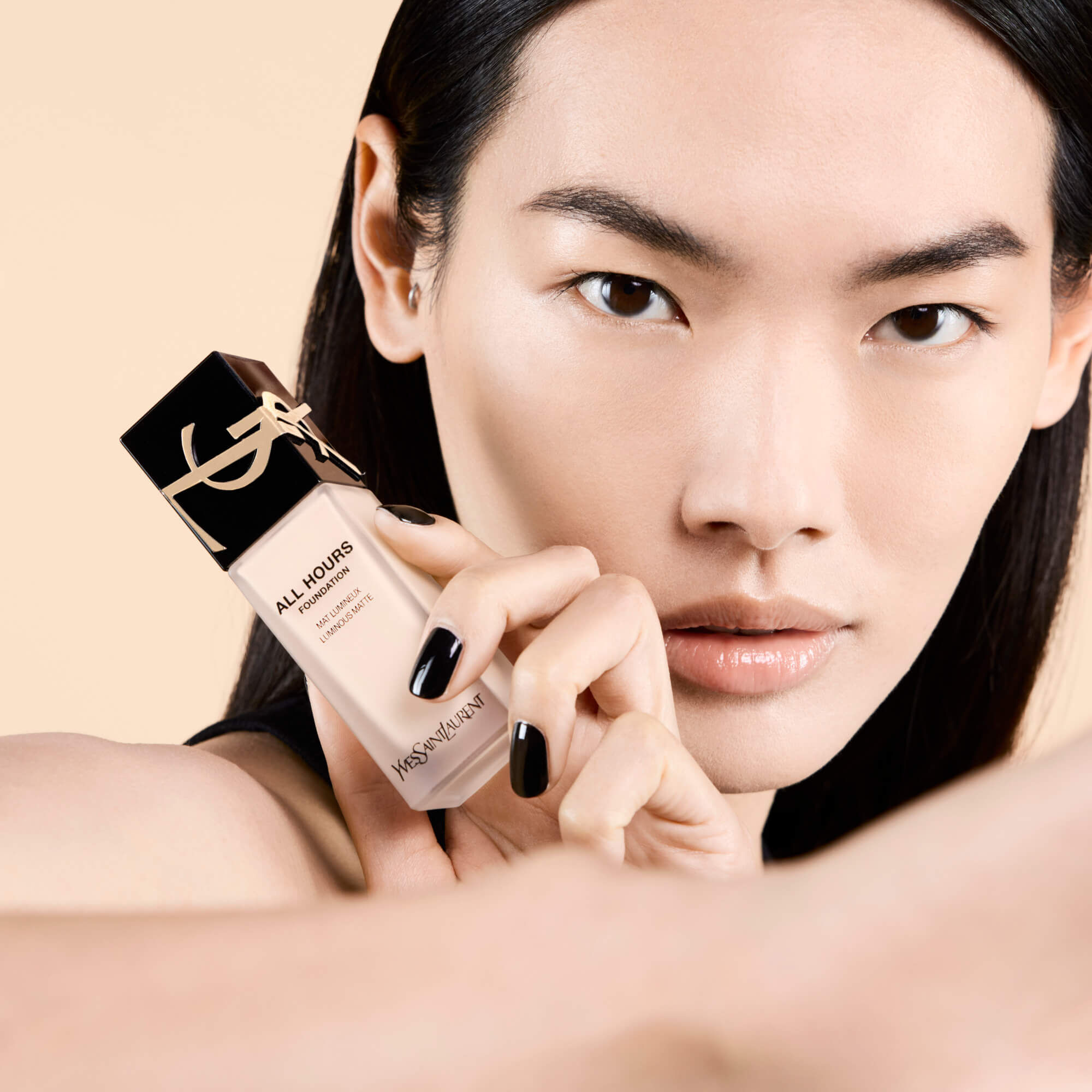 ALL HOURS FOUNDATION Yves Saint Laurent Beauty International