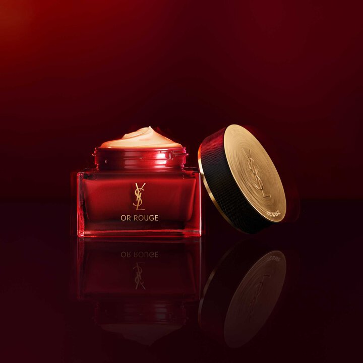 Indulge in Or Rouge La Crème Essentielle | YSL Beauty