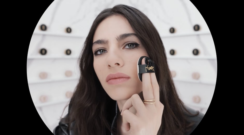 FLAUNT YOUR LUMINOUS GLOW WITH NEW CUSHION ENCRE DE PEAU